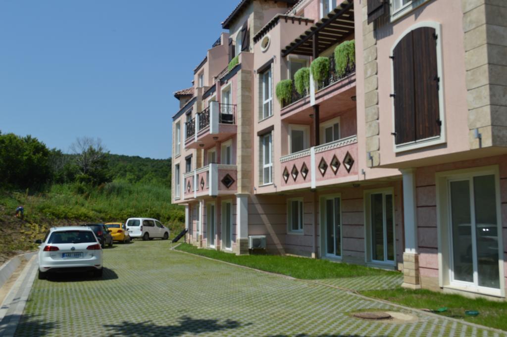 Gitea Saint Johan Apartments Sozopol Esterno foto